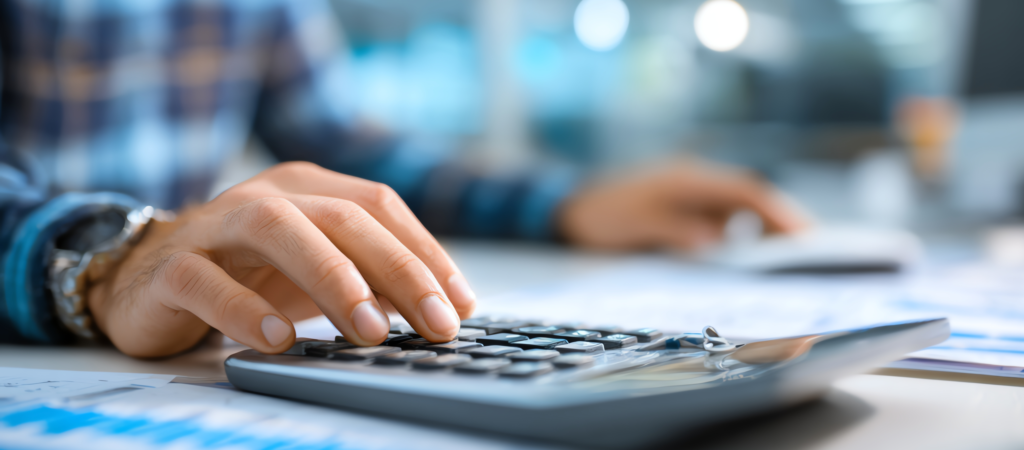 Accounting and bookkeeping services in Dubai UAE provided by Ray & Insight Chartered Accountants